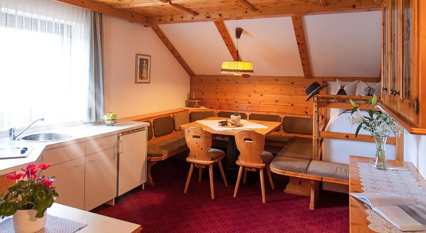 Appartement- Und Wellnesshotel Winkler Фалцес Стая снимка