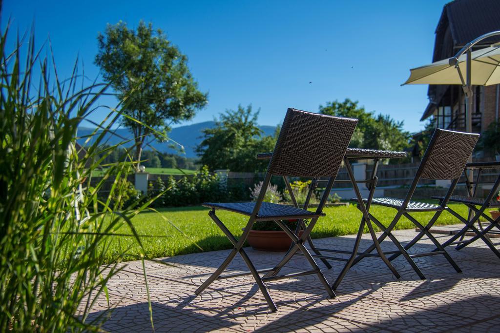 Appartement- Und Wellnesshotel Winkler Фалцес Екстериор снимка